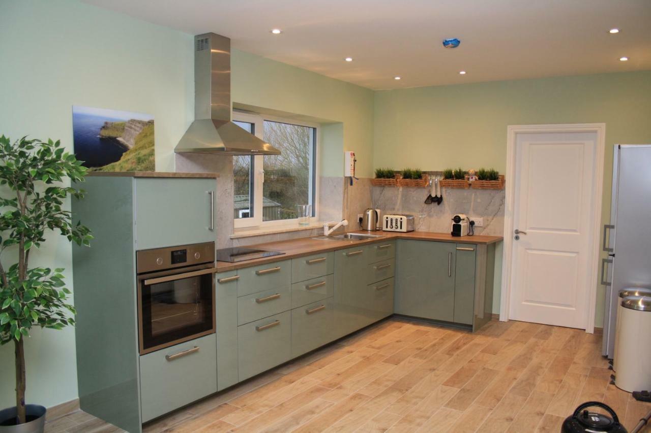Atlantic Retreat Lodge Kinvara Buitenkant foto